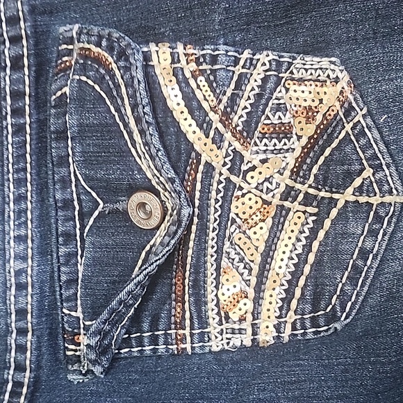 Bundle Of 2 Rue21 Women's Stretch Denim Shorts - Picture 6 of 7